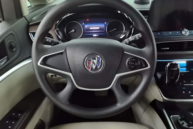 Used Buick GL8 2020 Land Cruiser Executive Class 652T Comfort Model
