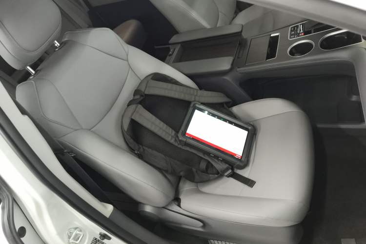 Used Toyota Granvia 2024 2.5L Hybrid Comfort Edition