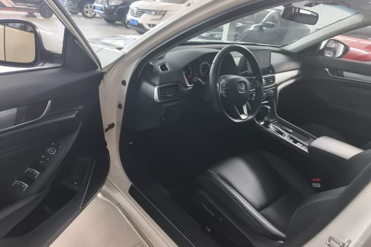 Used Honda Inspire 2019 260TURBO Elegant Edition China VI Emission Standard