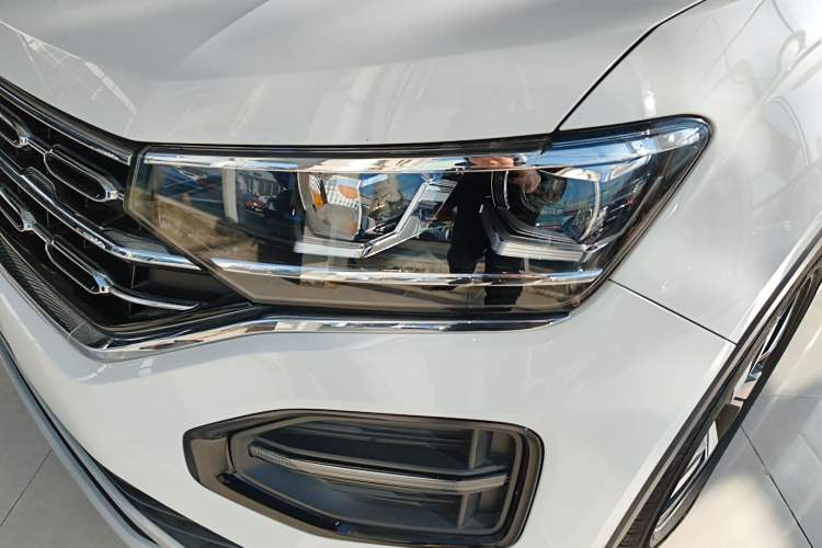 Used Volkswagen Tayron 2020 330TSI Two-Wheel Drive Luxury Smart Connectivity Version
