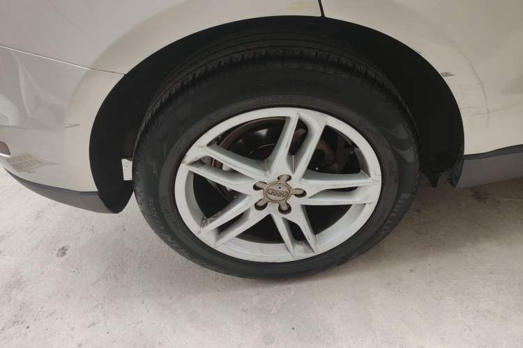 Used Audi Q5 2016 40 TFSI Comfort Model