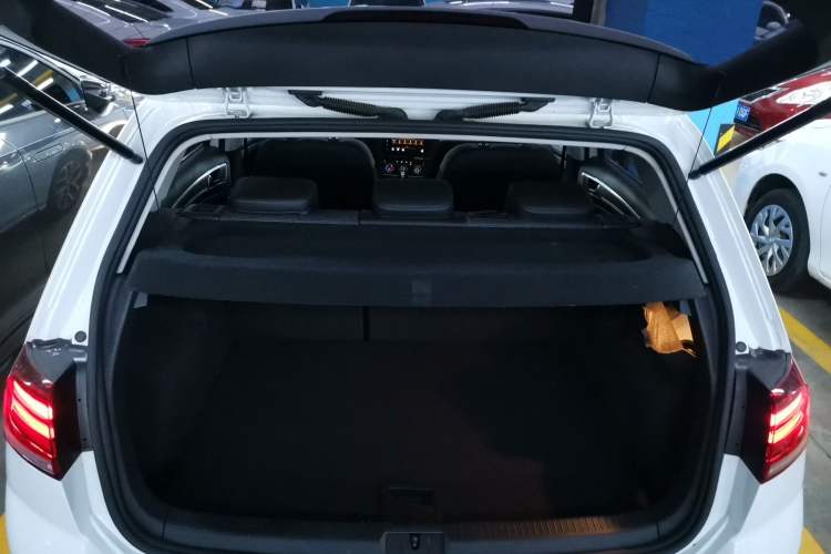 Used Volkswagen Golf 2020 Zhiai Edition 280TSI DSG Comfort Model
