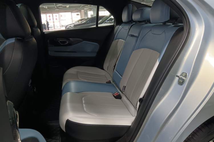 Used GAC Trumpchi EMPOW 2023 Shadow Leopard H Smart Hybrid Edition Left Rear Seat