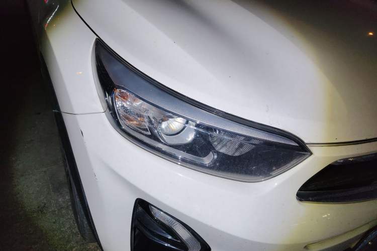 Used Kia kx1 Stonic 2019 1.4L Automatic Fun Edition China VI Right Front Headlight