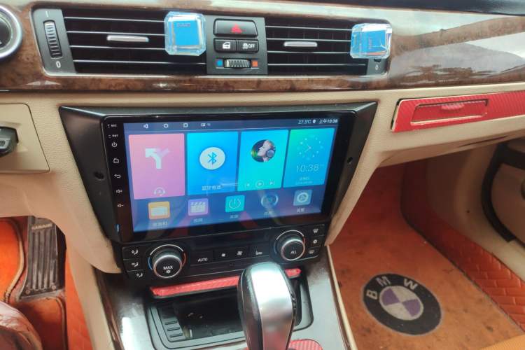 Used BMW 3 Series 2011 320i Luxury Edition Audio And AC Panel