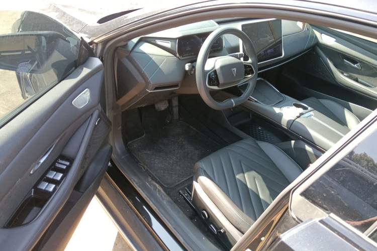 Used Deepal SL03 2023 200Max Range-Extended Version
