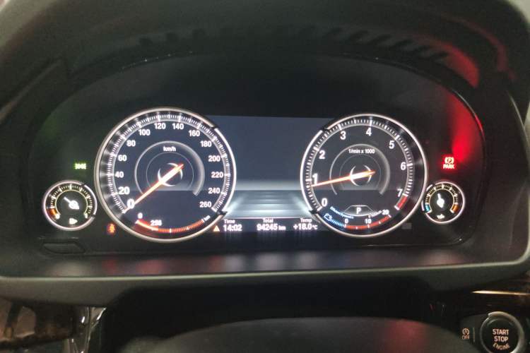 Used BMW X5 2015 xDrive28i
