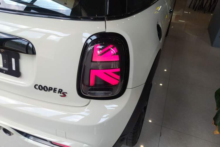 Used MINI MINI 2016 2.0T COOPER S