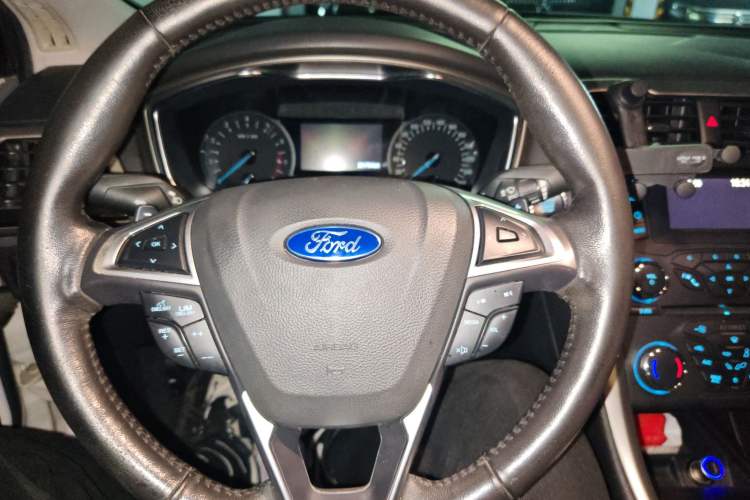 Used Ford Mondeo 2013 2.0L GTDi 200 Fashion Edition