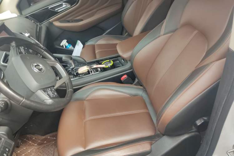 Used Dongfeng Aeolus AX7 2018 Classic 1.6T Automatic Luxury Model