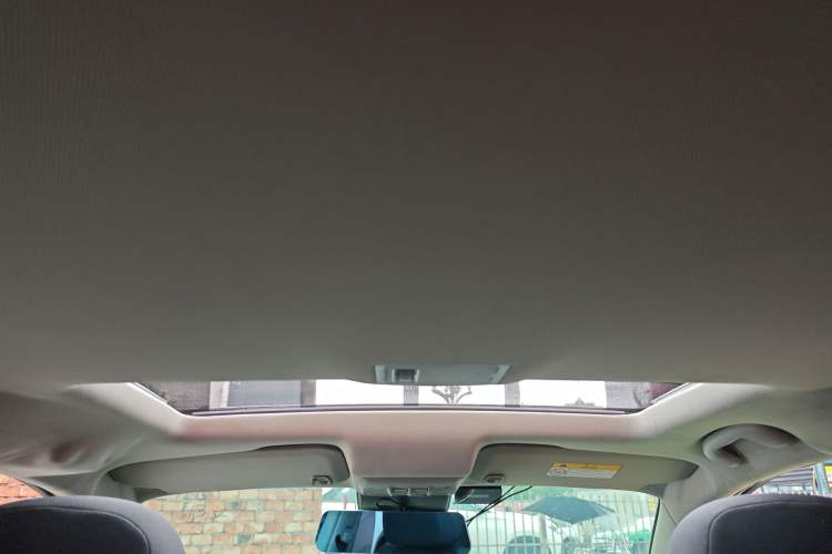 Used Chevrolet Trax 2016 1.4T Automatic Two-Wheel Drive Comfort Version with Sunroof