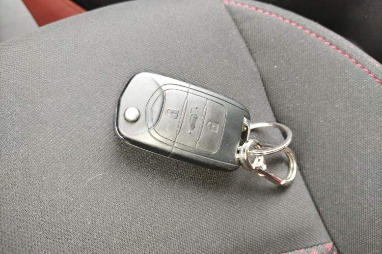 Used Baojun 560 2016 1.8L Manual Comfort Edition