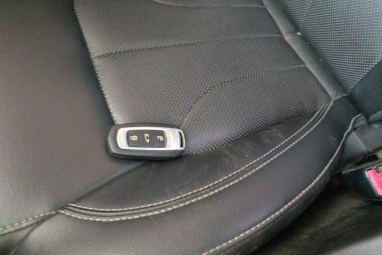 Used Geely Auto Emgrand 2017 Sedan Million Edition 1.5L CVT Upward Version
