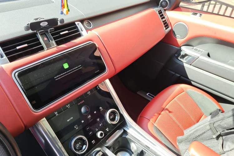 Used Land Rover Range Rover Sport 2020 3.0 L6 HSE DYNAMIC
