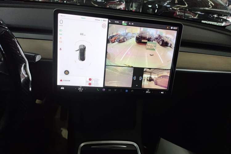 Used Tesla Model Y 2021 Long-Range All-Wheel-Drive Version
