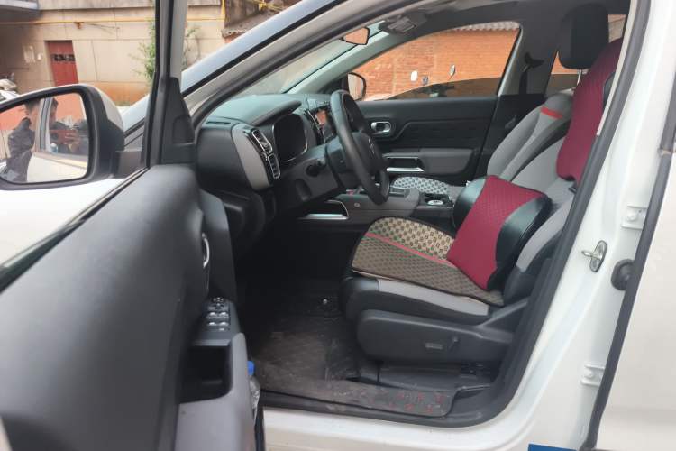 Used Citroen C5 AIRCROSS 2017 350THP Fashion Edition
