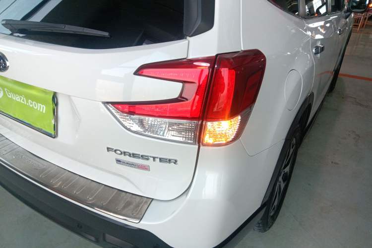 Used Subaru Forester 2021 2.0i Luxury Edition EyeSight
