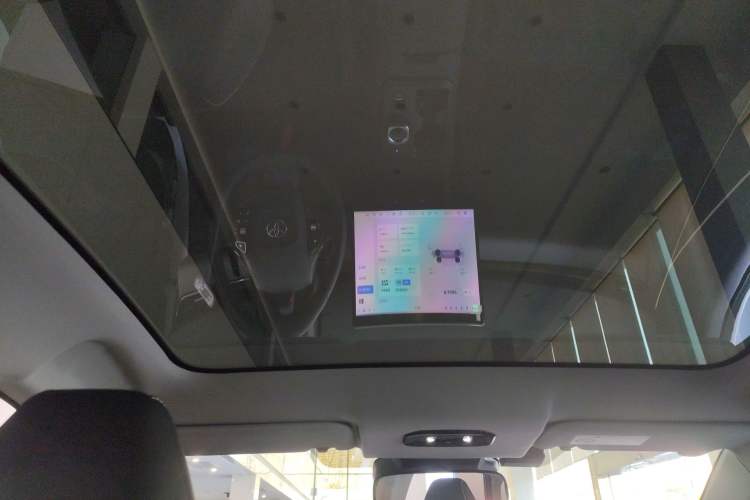 Used Toyota bZ5 2025 Model 550 PRO Smart Driving Edition Headliner