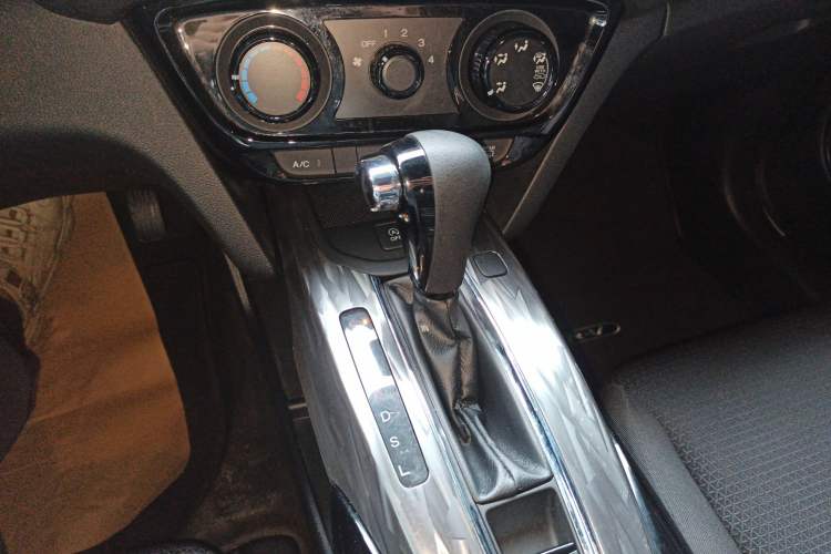 Used Honda XR-V 2021 1.5L CVT Classic Edition
