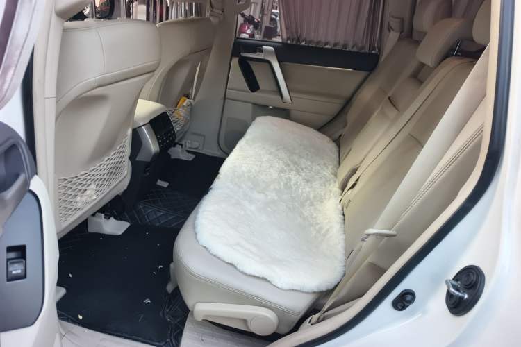 Used Toyota Prado 2018 3.5L Automatic TX-L with Rear-Mounted Spare Tire
