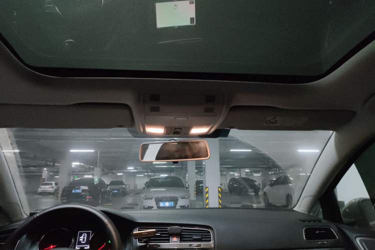 Used Volkswagen Golf 2019 200TSI DSG Comfort & Ambition Edition China VI Standard