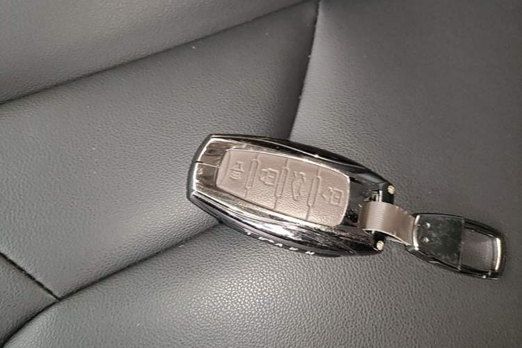 Used Haval H6 2017 Blue Label 2.0T Automatic Two-Wheel Drive Smart Edition