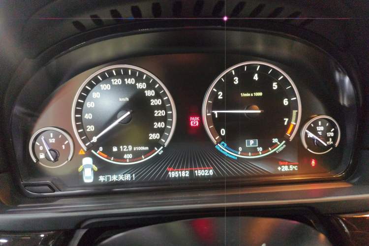 Used BMW 5 Series 2015 535Li Leading Model Instrument Cluster