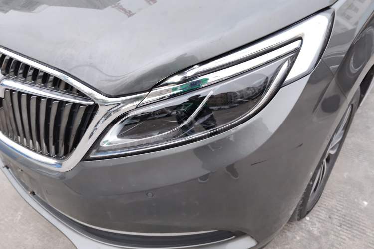 Used Buick GL8 2018 ES 28T Flagship Model China VI Standard
