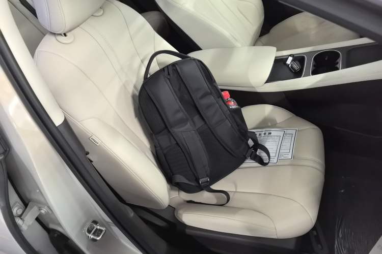 Used Roewe D7 2025 DMH 125km World Champion Excellence Edition