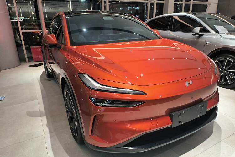 Used ONVO L60 2024 60 kWh Rear-Drive Version