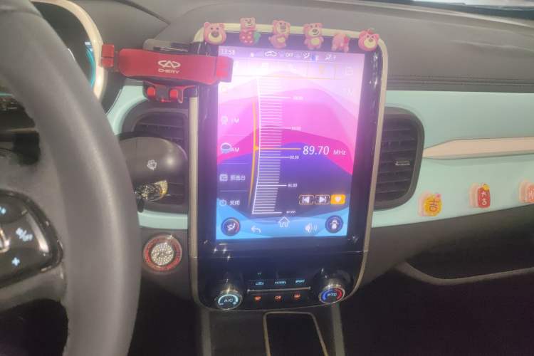 Used Chery New Energy Little Ant 2021 200 000-Yuan Ant Fan Edition Talent Version NMC Battery 301 km Audio And AC Panel