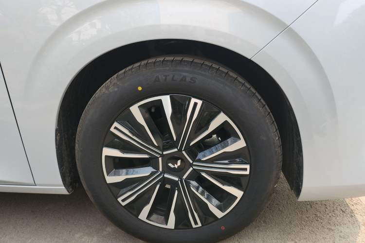 Used Wuling 730 2025 Model 1.5T CVT Elite Edition