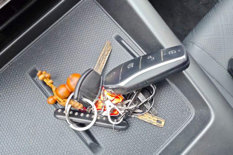 Used BYD Qin PLUS 2025 DM-i Smart Drive 55KM Leading Model Vehicle Key