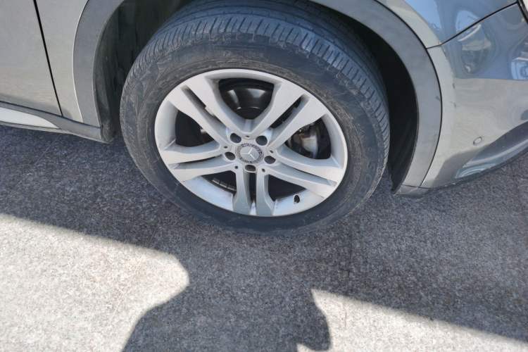 Used Mercedes-Benz GLA 2016 GLA 200 Fashion Model Right Front Wheel Hub