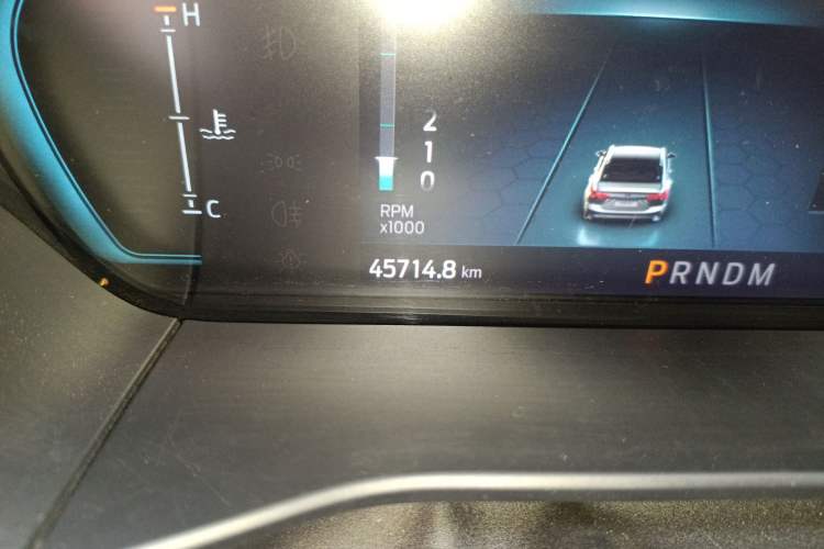 Used Ford Focus 2021 Hatchback EcoBoost 180 Automatic ST Line Odometer Close Up