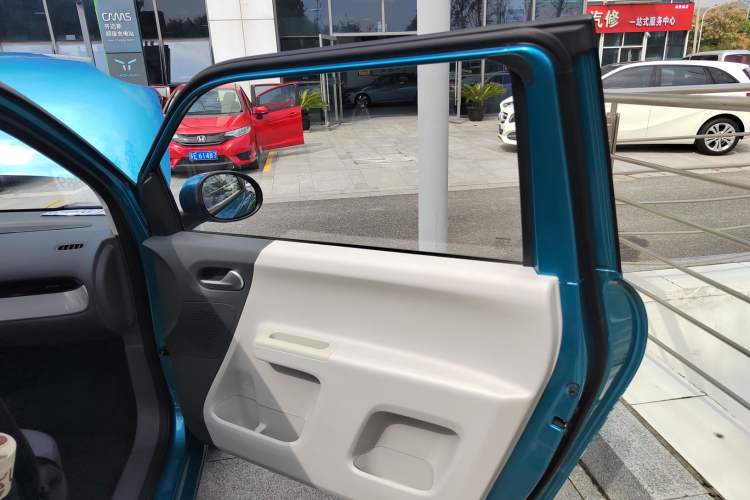 Used CHANGAN NEVO Lumin 2022 210km Sweet Edition