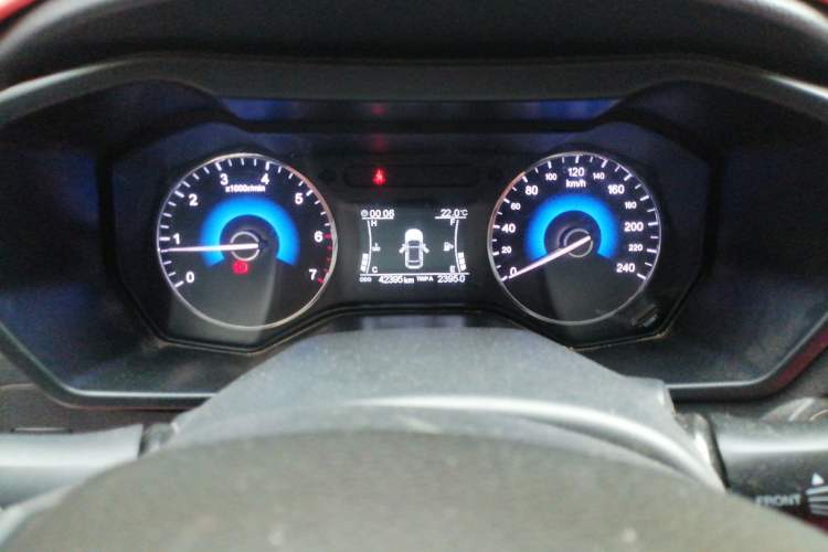 Used Dongfeng Fengon 580 2018 1.8L Manual Comfort Model Instrument Cluster