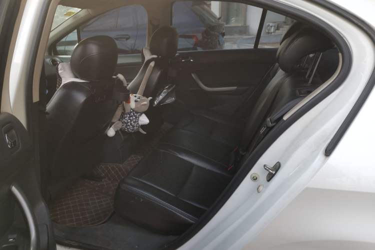 Used Peugeot 408 2013 1.6L Automatic Comfort Edition
