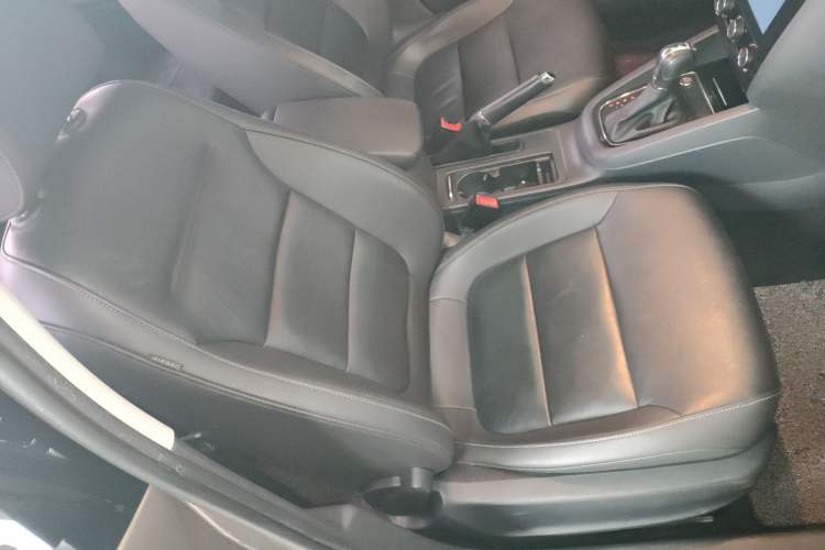 Used Volkswagen Sagitar 2017 230TSI Automatic Comfort Version