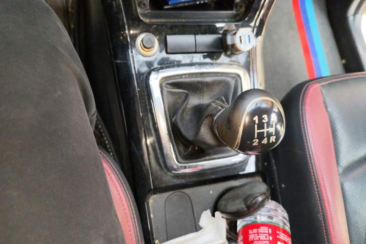 Used HYOSOW S3 2014 1.5L Luxury Version China IV Emission Standard
