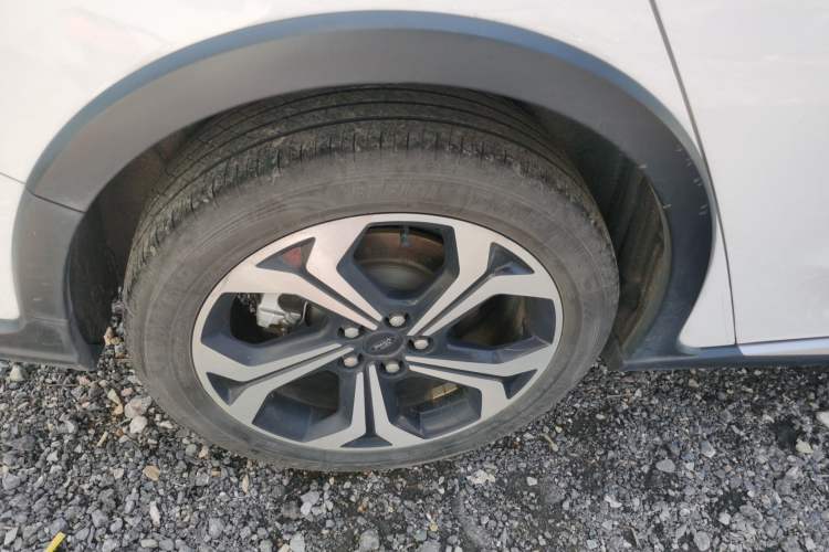 Used Ford Focus 2021 EcoBoost 180 Automatic Hunter Edition Right Rear Wheel Hub