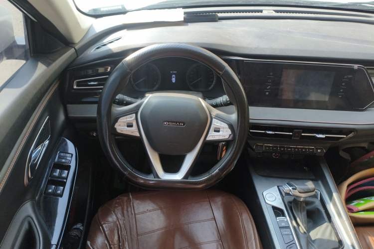 Used Oshan X7 PLUS 2022 1.5T Blue Whale Edition Automatic Luxury Version