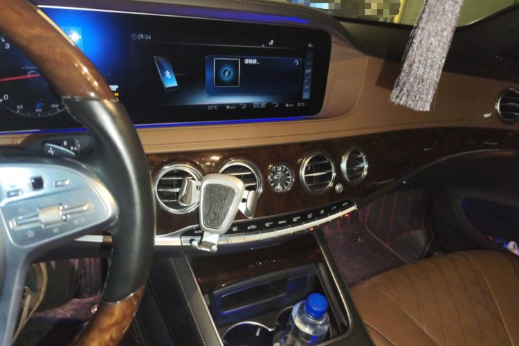 Used Mercedes-Benz Maybach S-Class 2018 S 450 4MATIC Audio And AC Panel