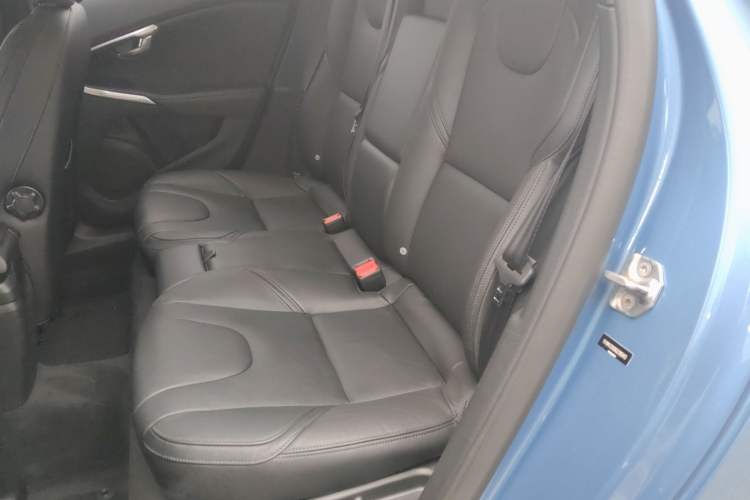 Used Volvo V40 2016 T3 Zhiyi Edition