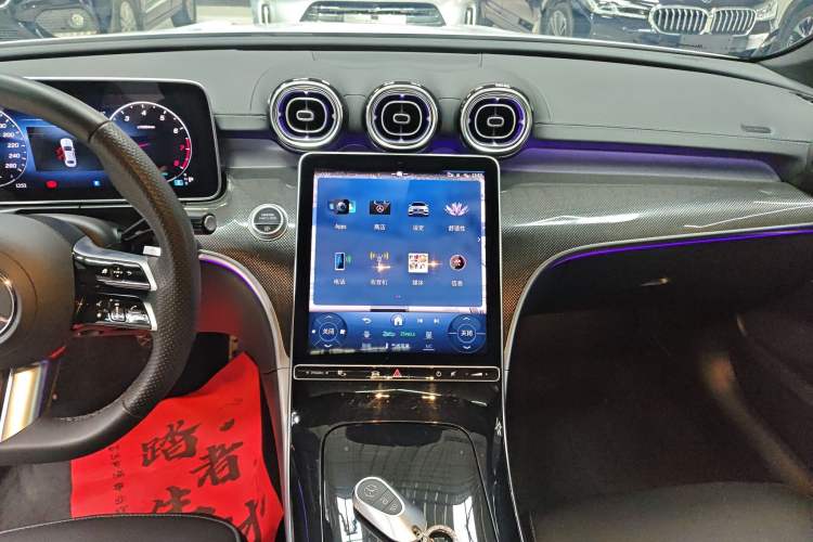 Used Mercedes-Benz C-Class 2025 C 260 L Sport Edition Audio And AC Panel