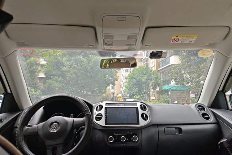 Used Volkswagen Tiguan 2016 280TSI Automatic Two-Wheel-Drive Silk Road Style Edition Headliner