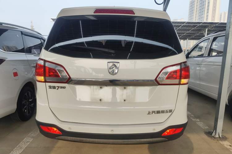 Used Baojun 730 2014 1.5L manual Comfort ESP version 7 seats