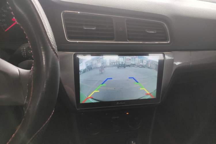 Used Volkswagen Lavida 2017 1.6L Manual Fashion Edition
