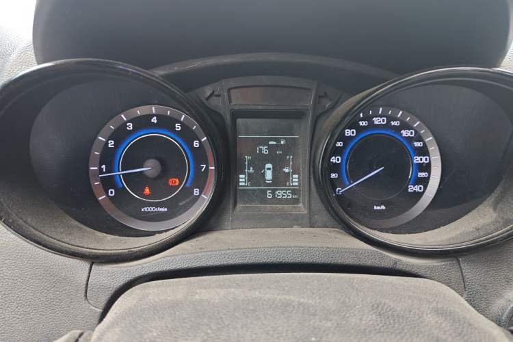 Used Changan CS15 2016 1.5L Manual Fashion Edition
