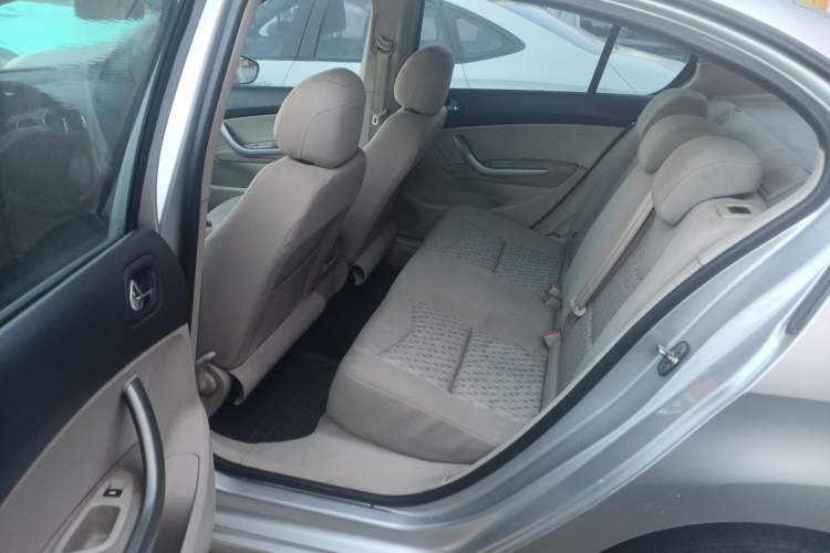 Used Peugeot 408 2010 2.0L Manual Comfort Edition
